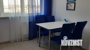 1-к квартира, посуточно, 50м2, 9/10 этаж