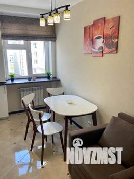 1-к квартира, посуточно, 53м2, 4/10 этаж