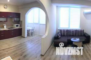 1-к квартира, посуточно, 42м2, 9/16 этаж