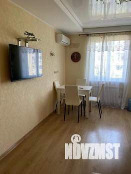 3-к квартира, посуточно, 60м2, 1/1 этаж