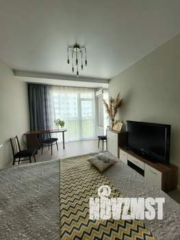 1-к квартира, посуточно, 38м2, 5/5 этаж