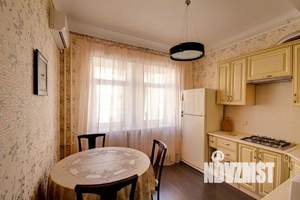 2-к квартира, посуточно, 54м2, 2/3 этаж