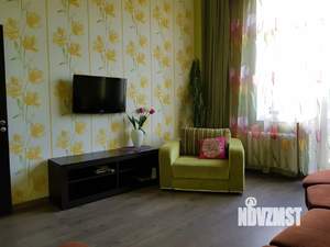 2-к квартира, посуточно, 60м2, 3/3 этаж