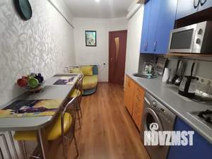 1-к квартира, посуточно, 40м2, 1/9 этаж