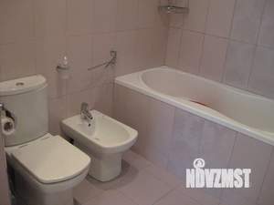 3-к квартира, посуточно, 130м2, 7/8 этаж