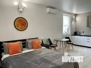 Студия квартира, посуточно, 35м2, 2/3 этаж