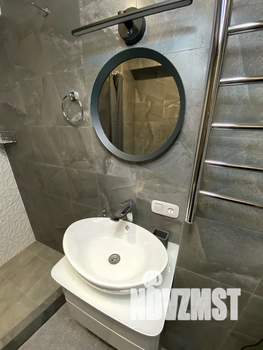 1-к квартира, посуточно, 38м2, 4/4 этаж