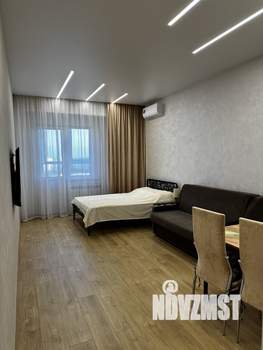 Студия квартира, посуточно, 33м2, 11/16 этаж