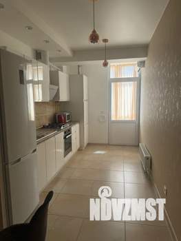 1-к квартира, посуточно, 50м2, 4/10 этаж