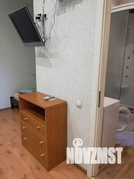 1-к квартира, посуточно, 35м2, 3/3 этаж