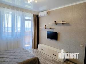 1-к квартира, посуточно, 40м2, 5/10 этаж