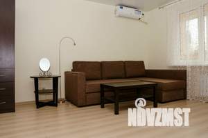 2-к квартира, посуточно, 74м2, 2/10 этаж