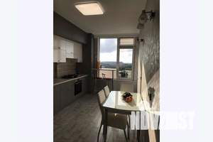 1-к квартира, посуточно, 54м2, 4/10 этаж