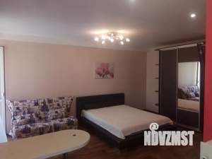 Студия квартира, посуточно, 30м2, 2/5 этаж