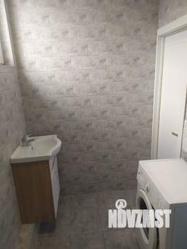 Студия квартира, посуточно, 35м2, 2/2 этаж