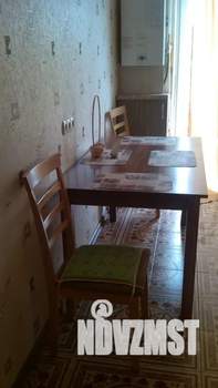 1-к квартира, посуточно, 38м2, 2/10 этаж