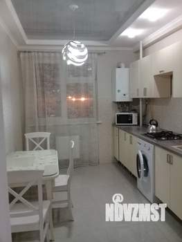1-к квартира, посуточно, 40м2, 3/10 этаж