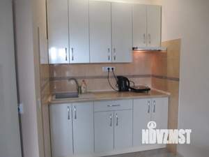 Студия квартира, посуточно, 30м2, 1/3 этаж