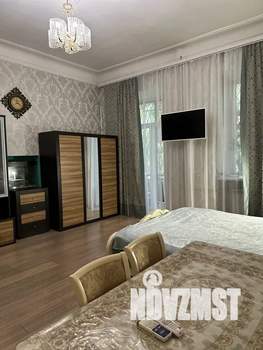 1-к квартира, посуточно, 42м2, 3/4 этаж