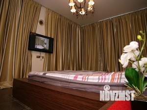 1-к квартира, посуточно, 40м2, 2/4 этаж