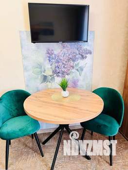 Студия квартира, посуточно, 25м2, 1/3 этаж