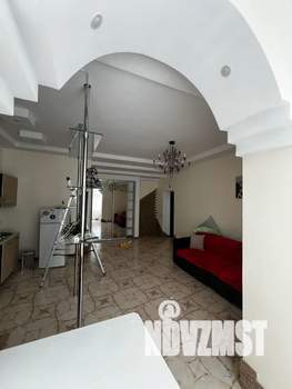 Студия квартира, посуточно, 47м2, 2/5 этаж