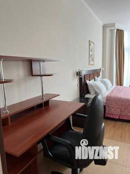 Студия квартира, посуточно, 42м2, 3/9 этаж