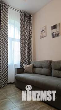 2-к квартира, посуточно, 45м2, 2/2 этаж