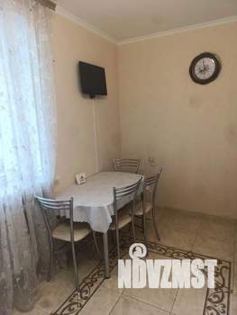 2-к квартира, посуточно, 65м2, 1/1 этаж