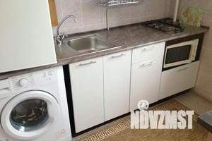 1-к квартира, посуточно, 33м2, 4/6 этаж