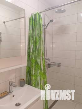 1-к квартира, посуточно, 37м2, 2/9 этаж