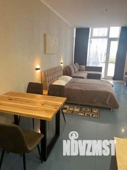Студия квартира, посуточно, 40м2, 1/9 этаж