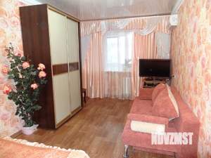 2-к квартира, посуточно, 50м2, 3/5 этаж
