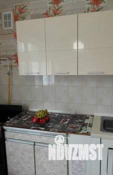 1-к квартира, посуточно, 42м2, 5/5 этаж