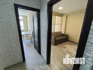 1-к квартира, посуточно, 40м2, 2/10 этаж