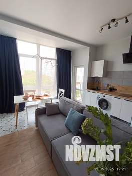 Студия квартира, посуточно, 34м2, 3/3 этаж