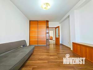 1-к квартира, посуточно, 42м2, 4/5 этаж
