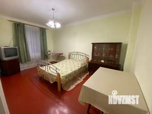 2-к квартира, посуточно, 42м2, 1/2 этаж