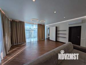 3-к квартира, посуточно, 129м2, 10/12 этаж