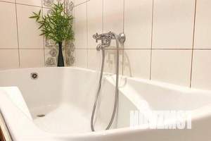 1-к квартира, посуточно, 40м2, 9/10 этаж