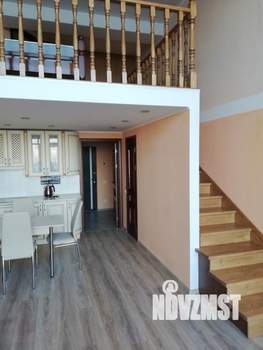 Студия квартира, посуточно, 62м2, 2/10 этаж