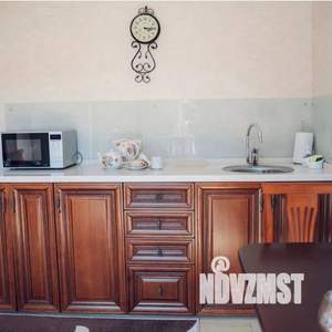 3-к квартира, посуточно, 65м2, 2/2 этаж