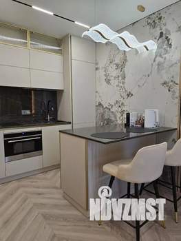 Студия квартира, посуточно, 32м2, 4/10 этаж