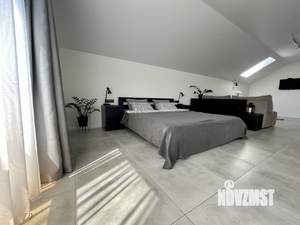 Студия квартира, посуточно, 72м2, 3/3 этаж