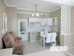 1-к квартира, посуточно, 42м2, 5/10 этаж