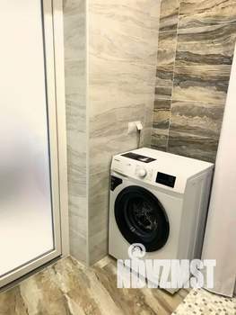 Студия квартира, посуточно, 34м2, 1/6 этаж