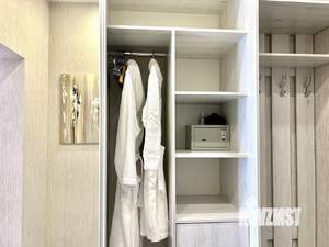 Студия квартира, посуточно, 42м2, 7/10 этаж