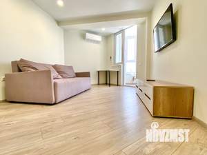 Студия квартира, посуточно, 28м2, 1/4 этаж