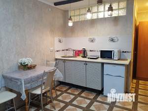1-к квартира, посуточно, 29м2, 1/2 этаж