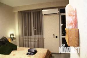 Студия квартира, посуточно, 30м2, 7/8 этаж